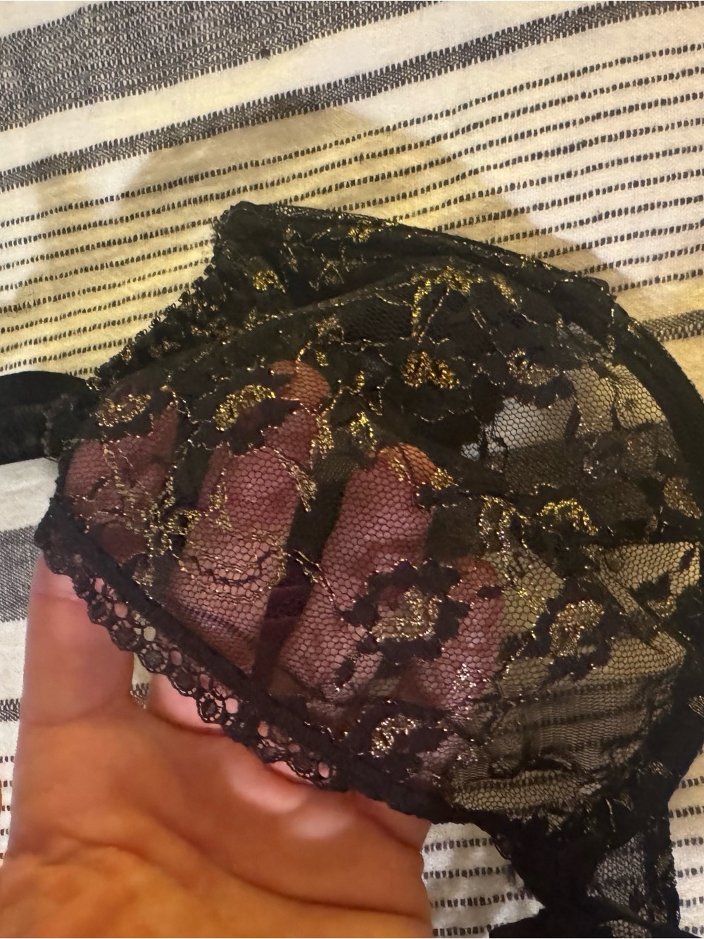 Agent Provocateur Black Lace Underwire Bra 32E - Picture 16 of 16